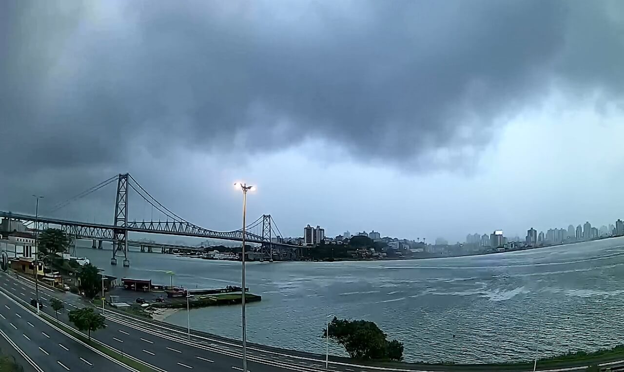 Alerta Temporais Severos E Chuva Intensa Em Partes De Santa Catarina E